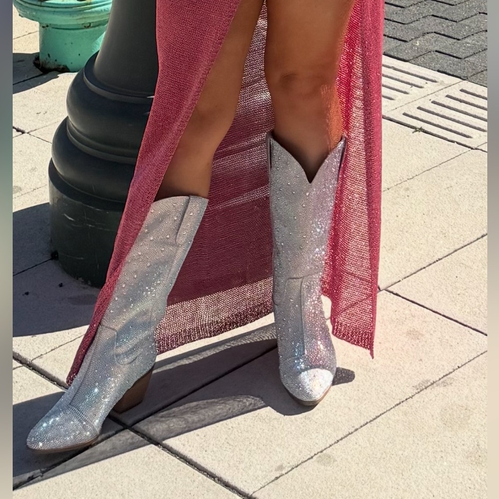 Sparkly mid calf boots - Picture 4 of 4